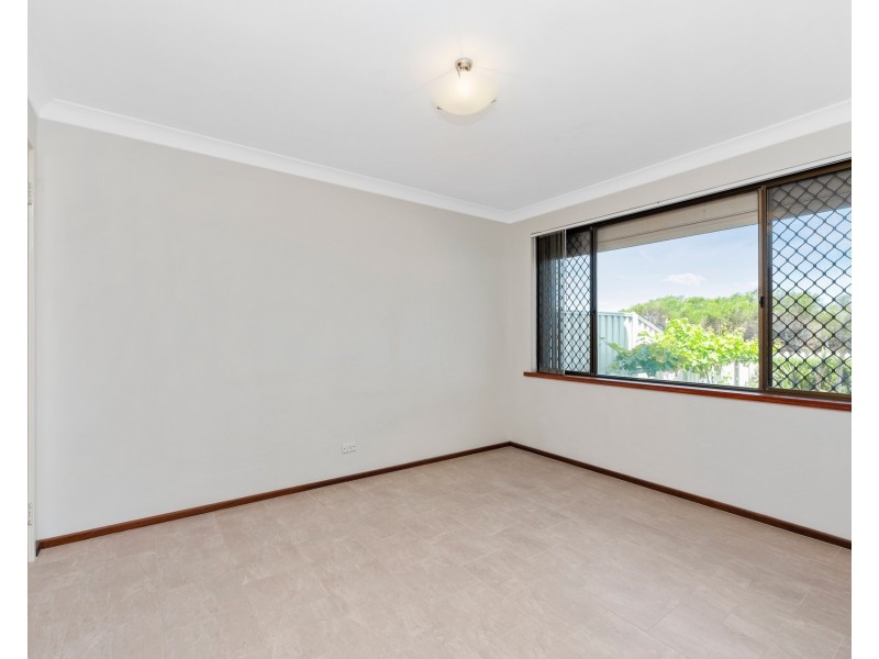56B Halls Head Parade, Halls Head WA 6210