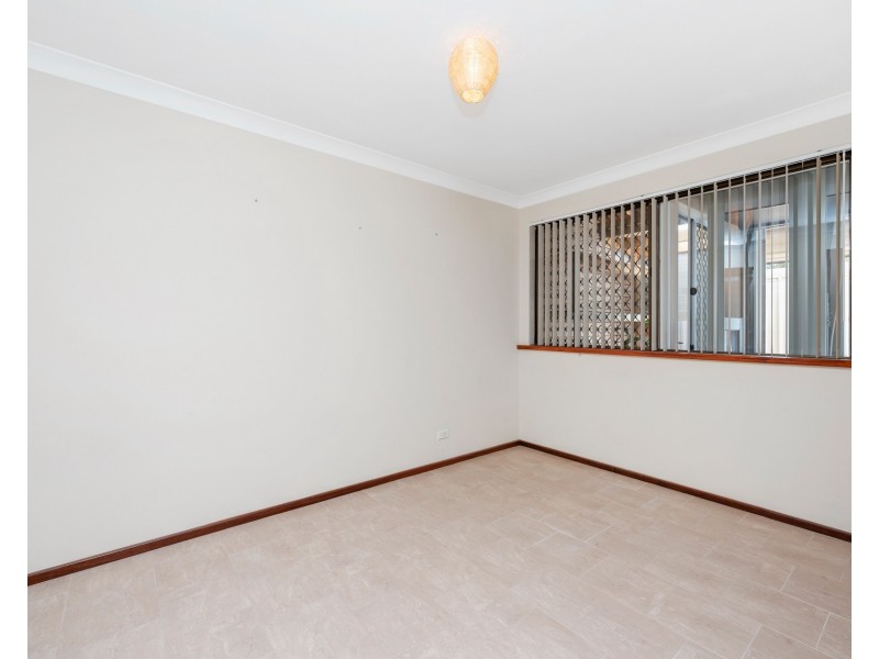 56B Halls Head Parade, Halls Head WA 6210