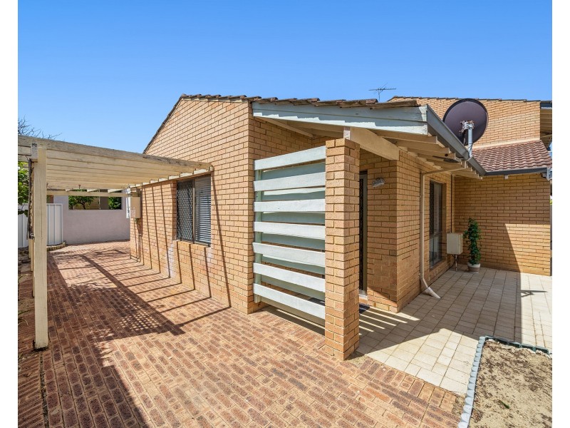5/18 Flora Terrace, Watermans Bay WA 6020