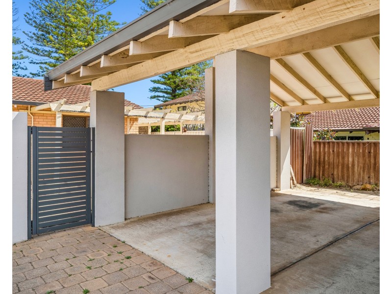 5/18 Flora Terrace, Watermans Bay WA 6020