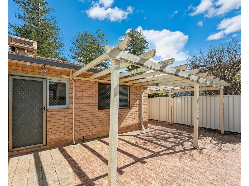 5/18 Flora Terrace, Watermans Bay WA 6020