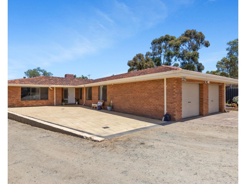 29 Plover Drive, Yangebup WA 6164