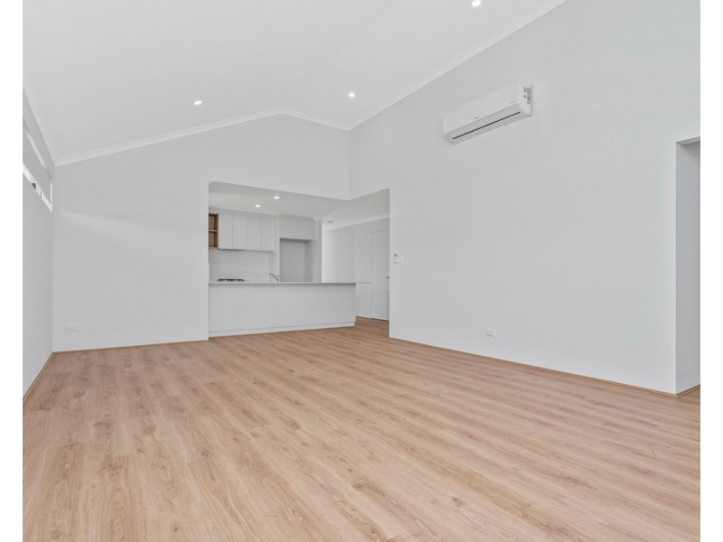 42 Bushlark Turn, Erskine WA 6210