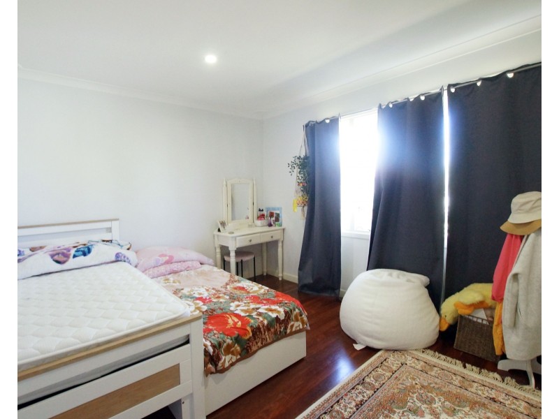 21 Pannell Way, Girrawheen WA 6064