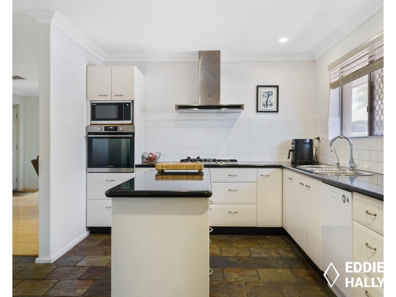 11 Maritime Avenue, Kardinya WA 6163