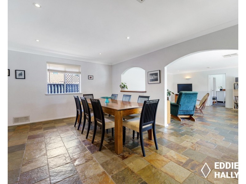 11 Maritime Avenue, Kardinya WA 6163