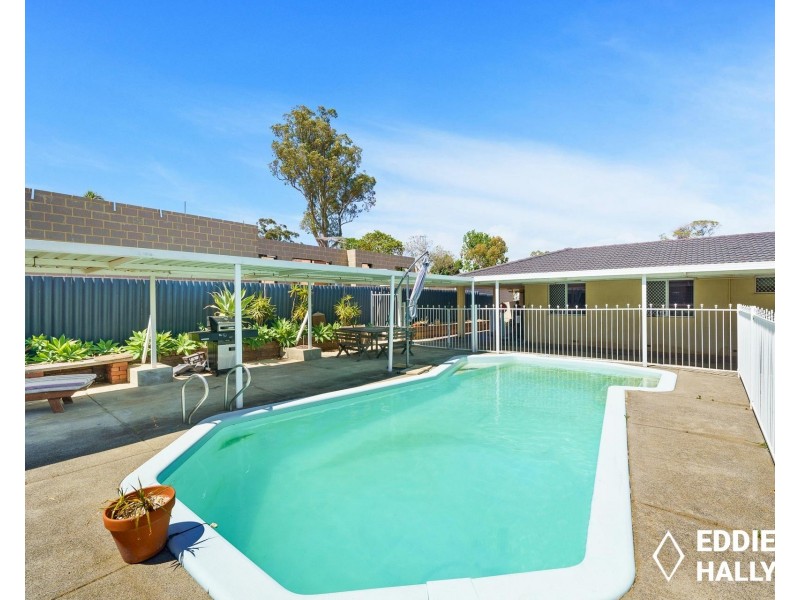 11 Maritime Avenue, Kardinya WA 6163