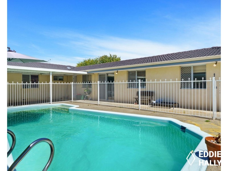 11 Maritime Avenue, Kardinya WA 6163