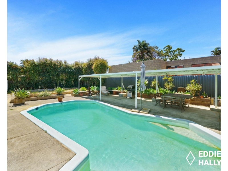 11 Maritime Avenue, Kardinya WA 6163