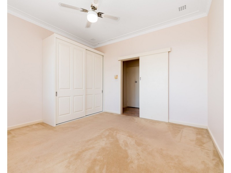 24 Quadea Way, Nollamara WA 6061