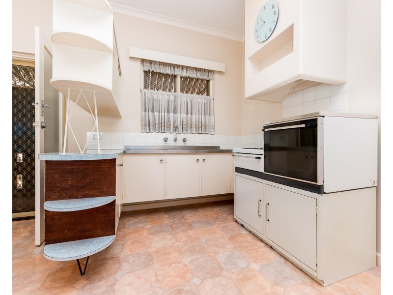 24 Quadea Way, Nollamara WA 6061