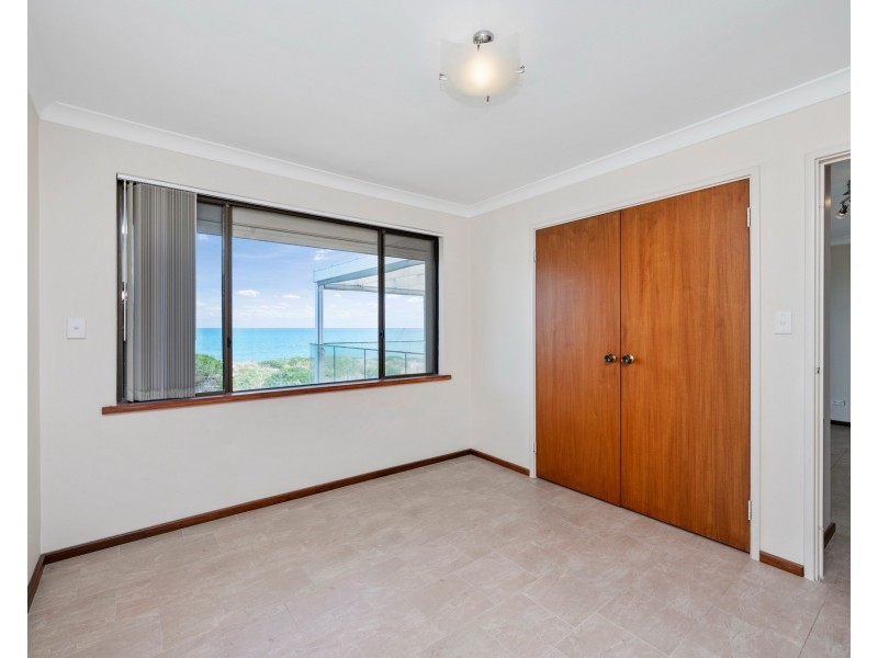 56B Halls Head Parade, Halls Head WA 6210