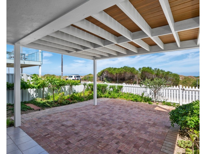 56B Halls Head Parade, Halls Head WA 6210