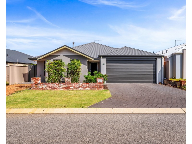 20 Kirkbrae Pass, Meadow Springs WA 6210