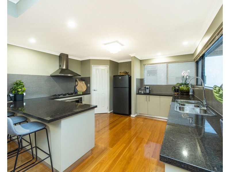 4B Dorsodura Way, Mandurah WA 6210