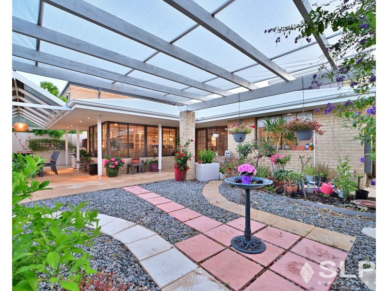 21 Princeville Tor, Connolly WA 6027