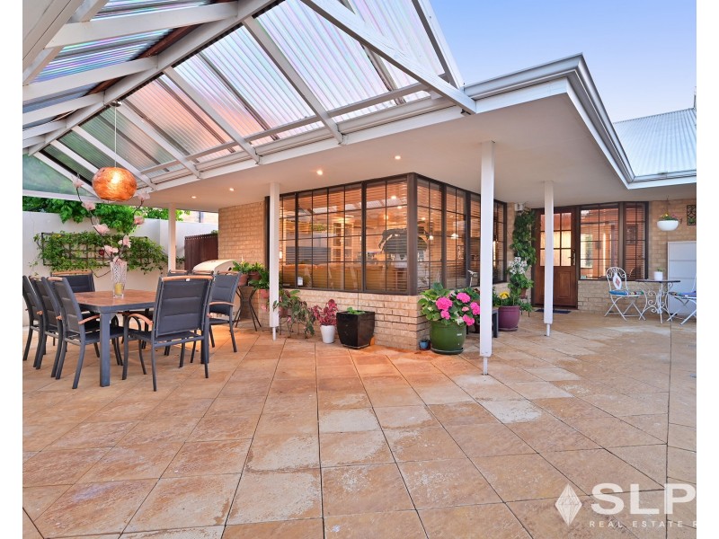 21 Princeville Tor, Connolly WA 6027