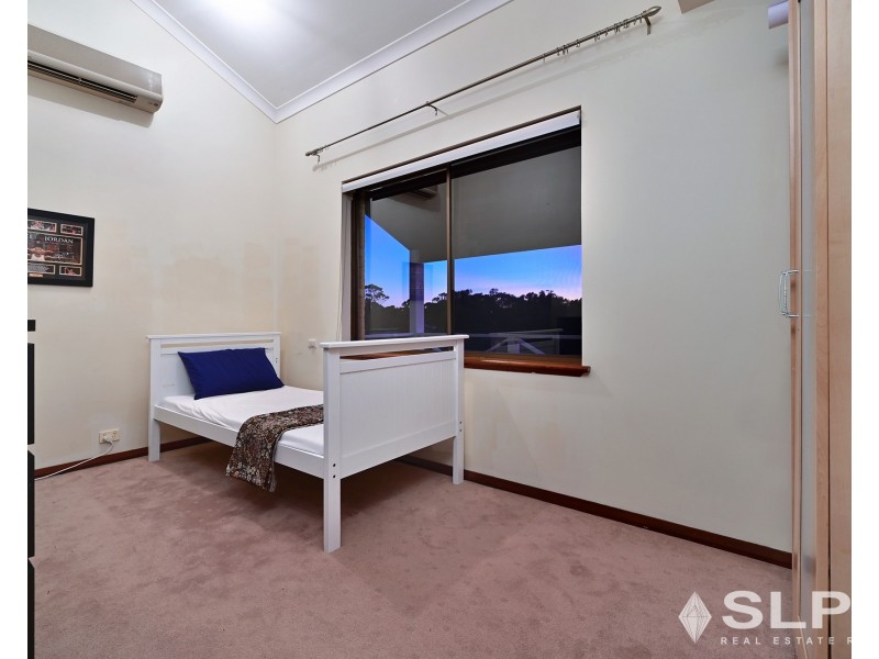 21 Princeville Tor, Connolly WA 6027