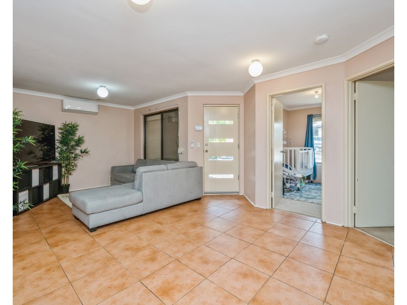 23 Edwards Entrance, Stratton WA 6056