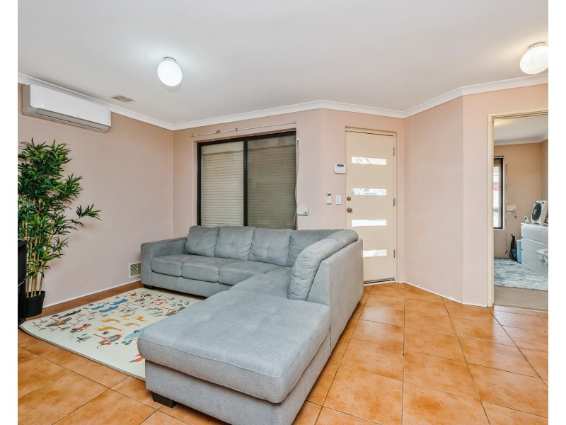 23 Edwards Entrance, Stratton WA 6056