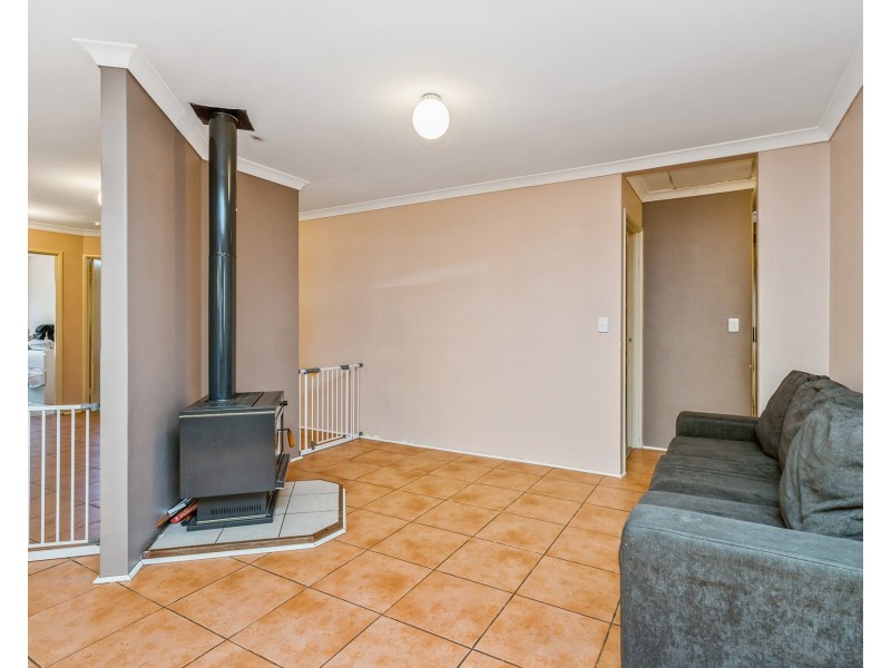 23 Edwards Entrance, Stratton WA 6056