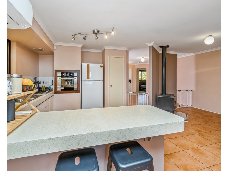 23 Edwards Entrance, Stratton WA 6056