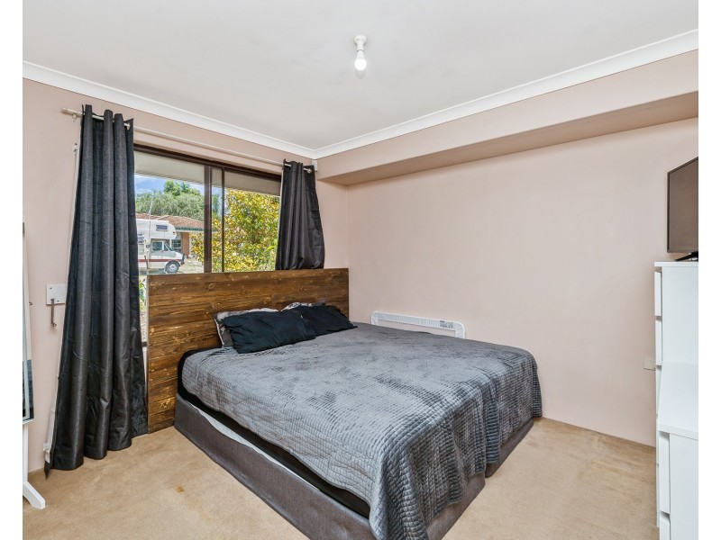 23 Edwards Entrance, Stratton WA 6056