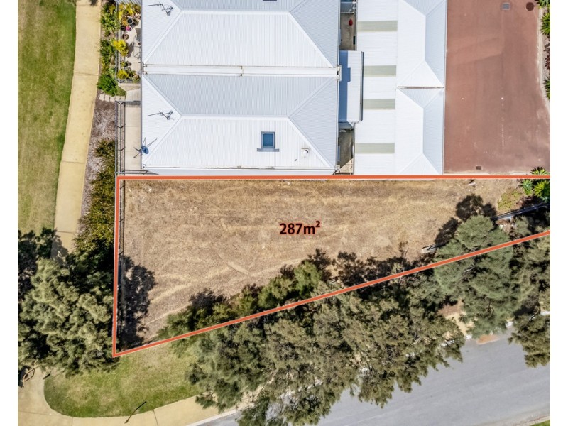 17/15 Kardan Loop, Falcon WA 6210