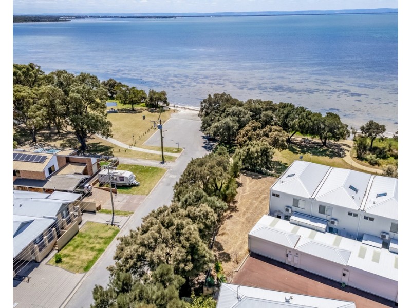 17/15 Kardan Loop, Falcon WA 6210