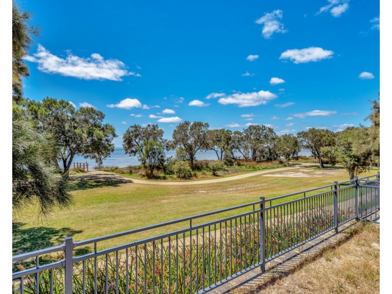 17/15 Kardan Loop, Falcon WA 6210