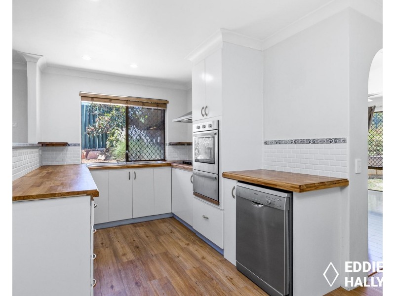 2 Cormorant Way, Yangebup WA 6164