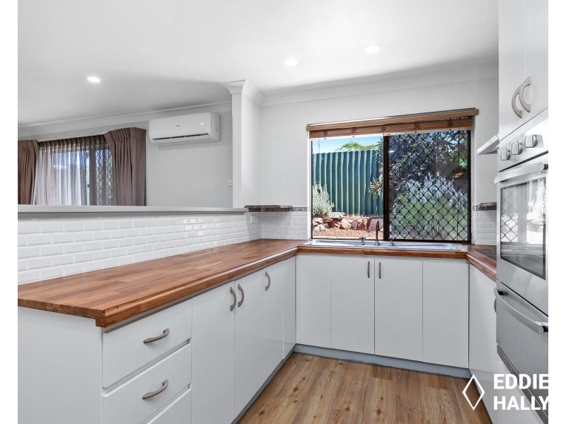 2 Cormorant Way, Yangebup WA 6164