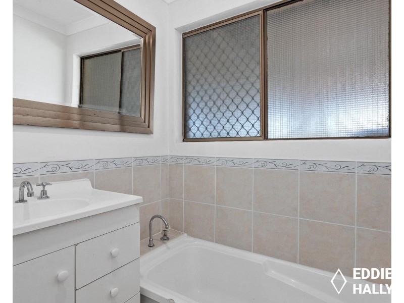 2 Cormorant Way, Yangebup WA 6164
