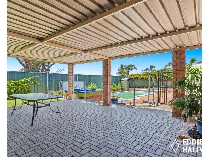 2 Cormorant Way, Yangebup WA 6164