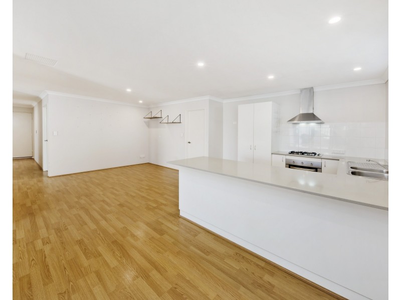1/174 Flinders Street, Yokine WA 6060