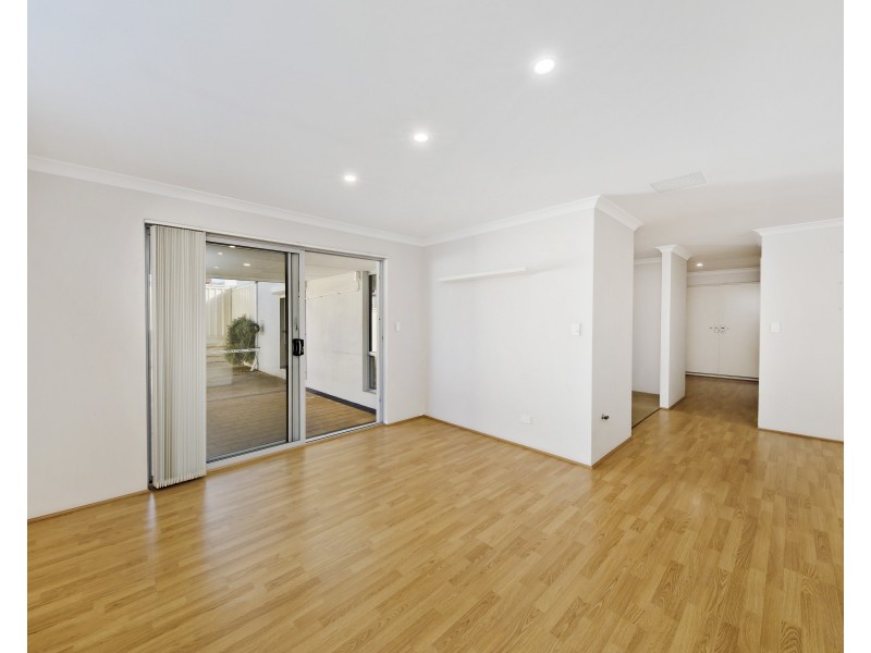 1/174 Flinders Street, Yokine WA 6060