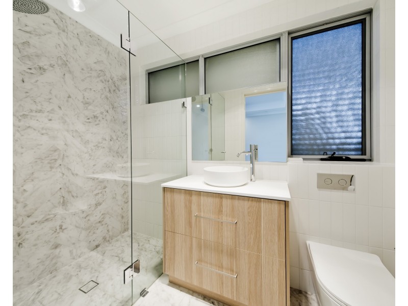 1/174 Flinders Street, Yokine WA 6060