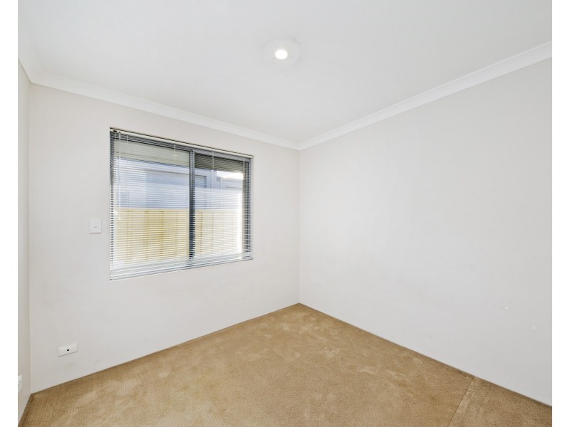 1/174 Flinders Street, Yokine WA 6060