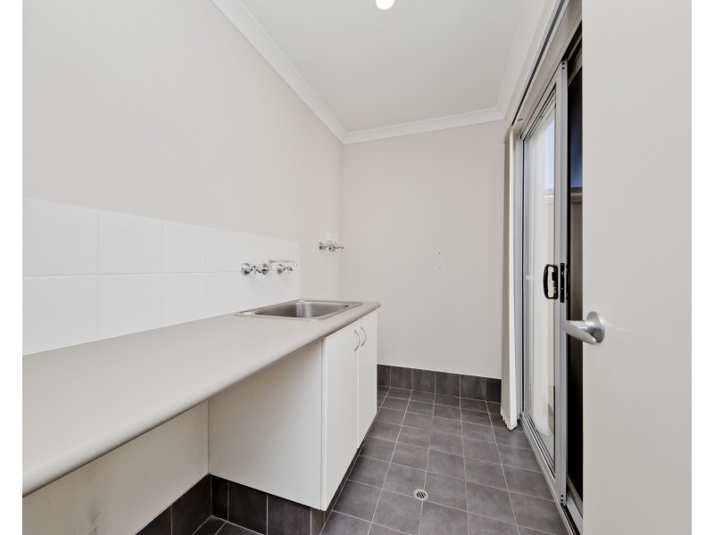 1/174 Flinders Street, Yokine WA 6060