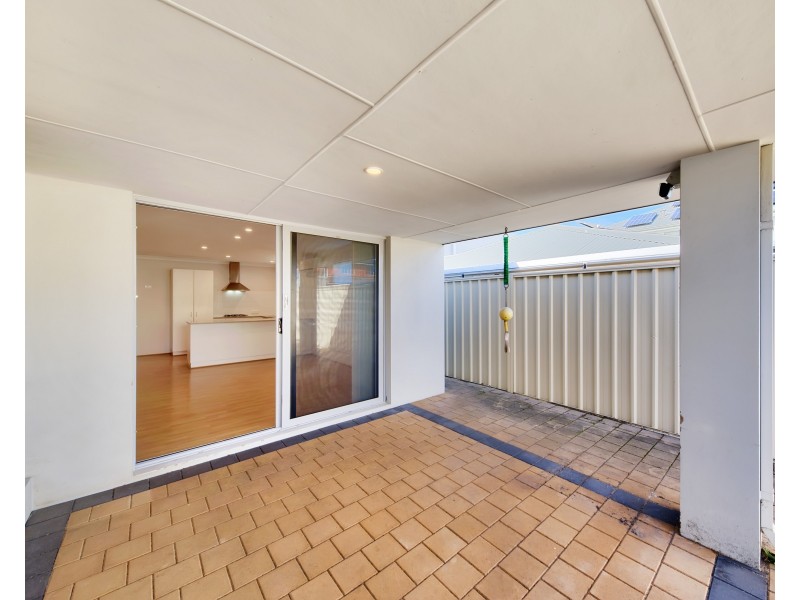 1/174 Flinders Street, Yokine WA 6060