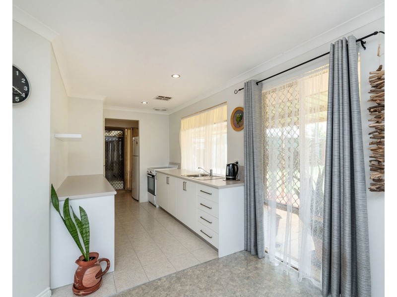 3 Underdale Place, Coodanup WA 6210