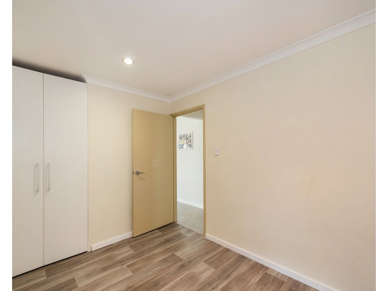 3 Underdale Place, Coodanup WA 6210