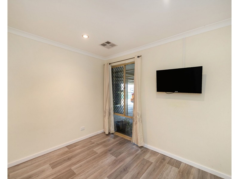 3 Underdale Place, Coodanup WA 6210