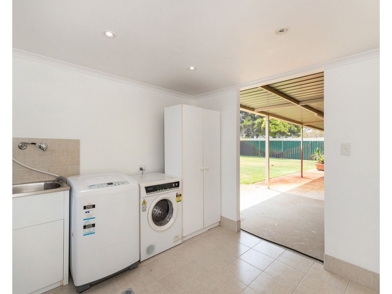 3 Underdale Place, Coodanup WA 6210