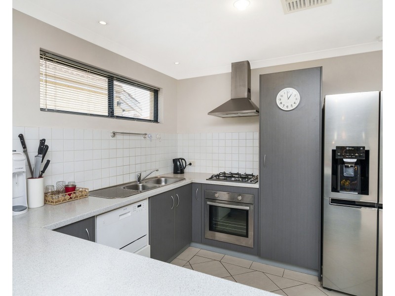 6 Oban Way, Ellenbrook WA 6069