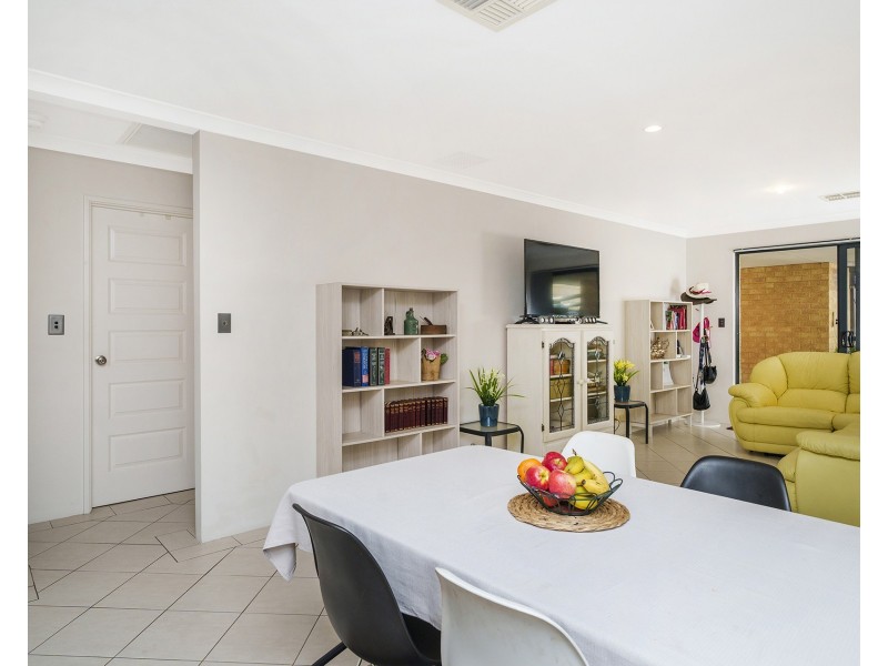 6 Oban Way, Ellenbrook WA 6069