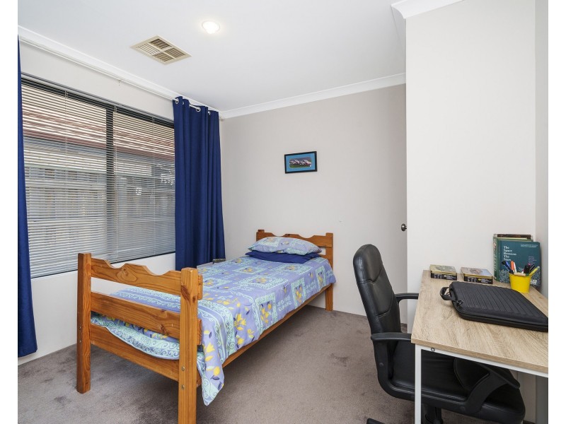 6 Oban Way, Ellenbrook WA 6069