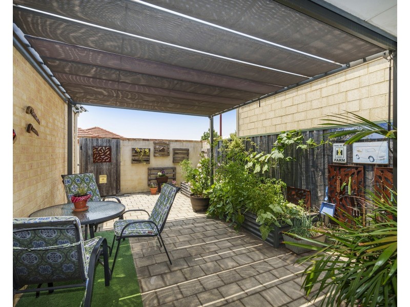 6 Oban Way, Ellenbrook WA 6069