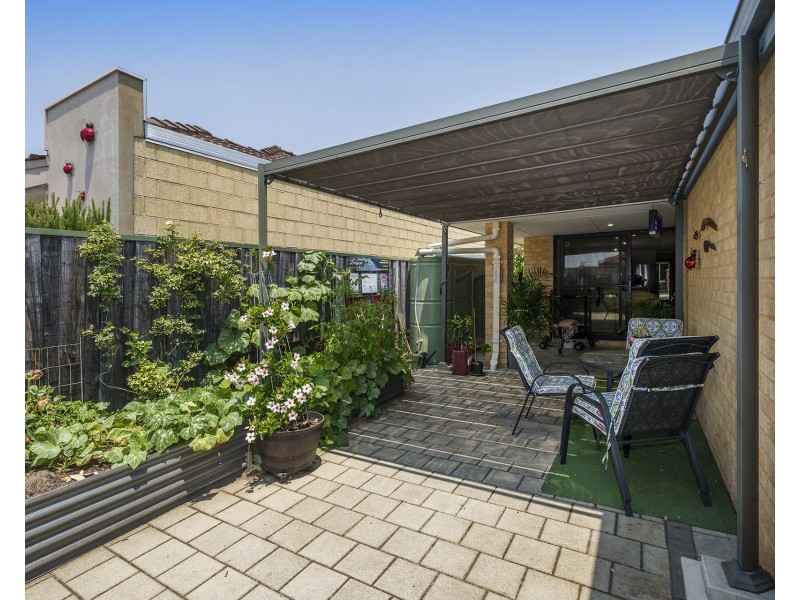 6 Oban Way, Ellenbrook WA 6069