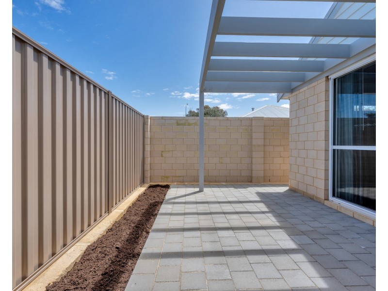 38 Bushlark Turn, Erskine WA 6210